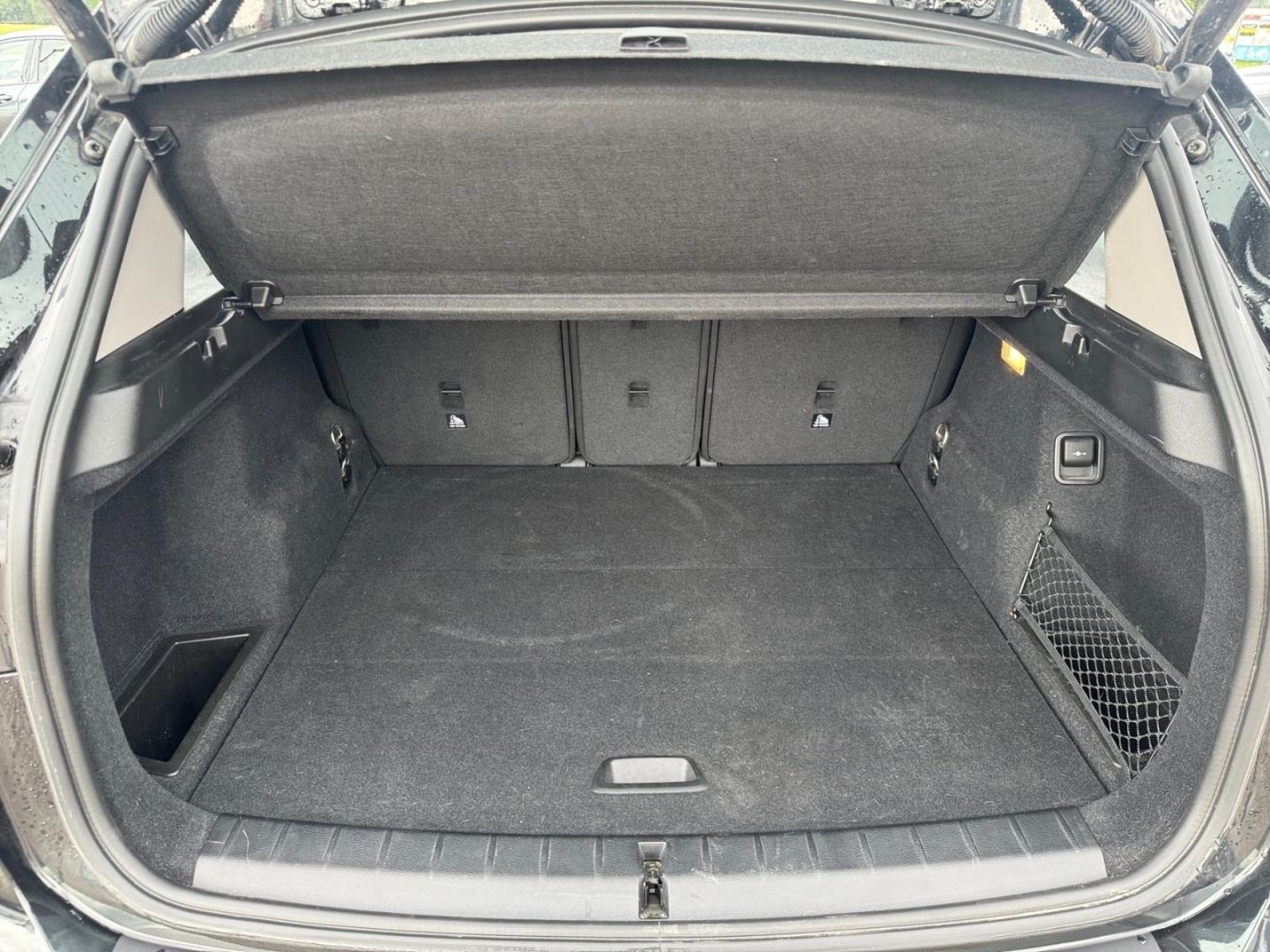 BMW X1 20d - Samsaru's Car Outlet