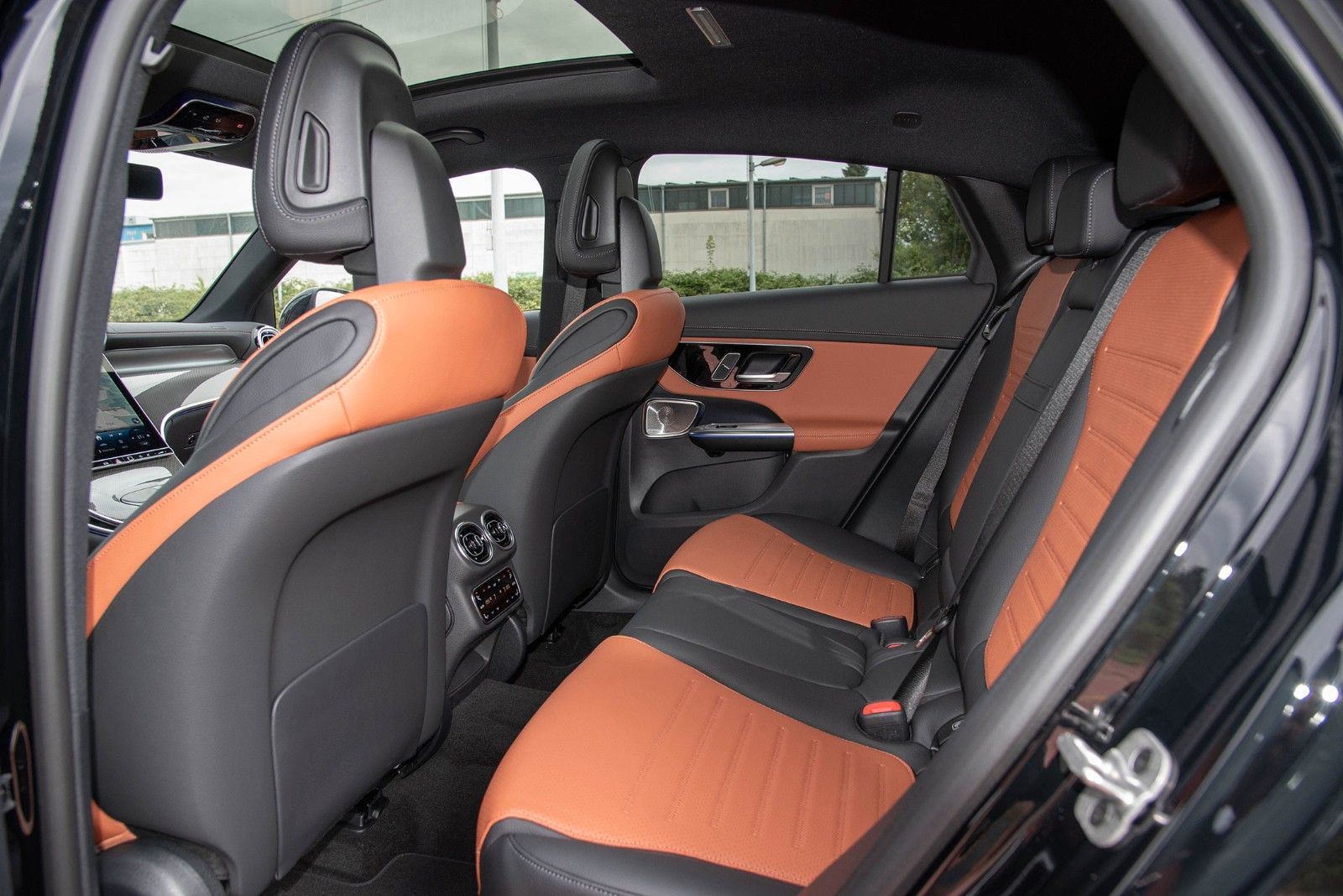 Mercedes-Benz GLC 300 Coupé AMG - Samsaru's Car Outlet