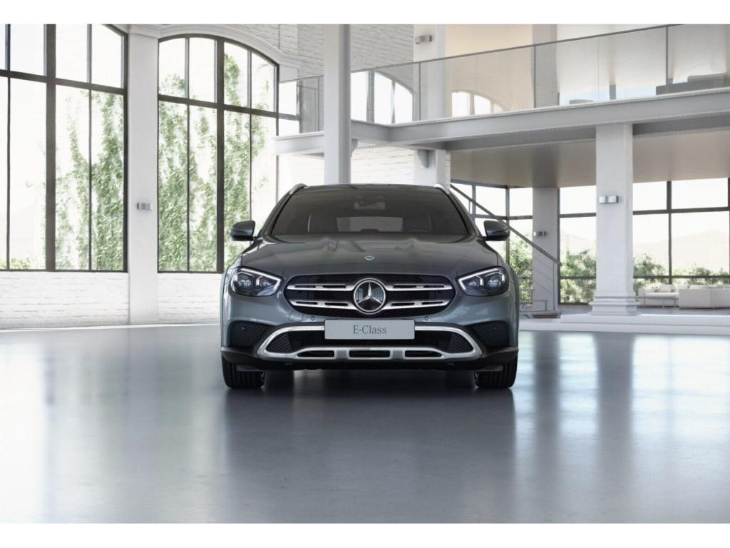 Mercedes-Benz E 400 d 4MATIC T-Modell Avantgarde - Samsaru's Car Outlet
