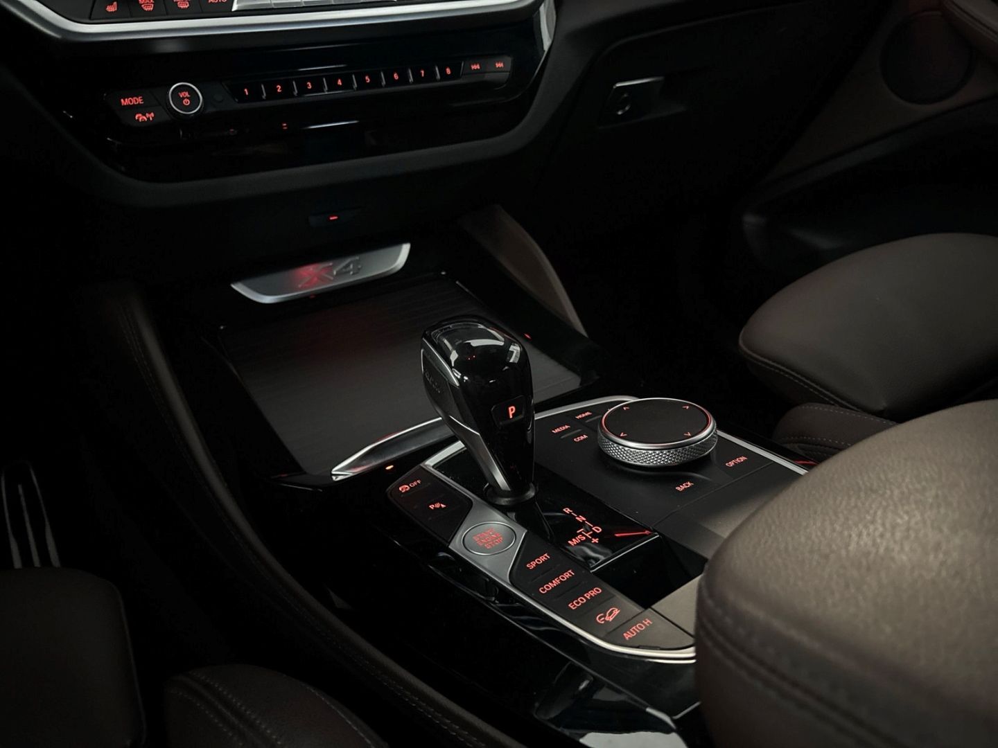 BMW X4 30d xDrive Sp-Aut.M-SPORT ACC LED/Adapt. AHK