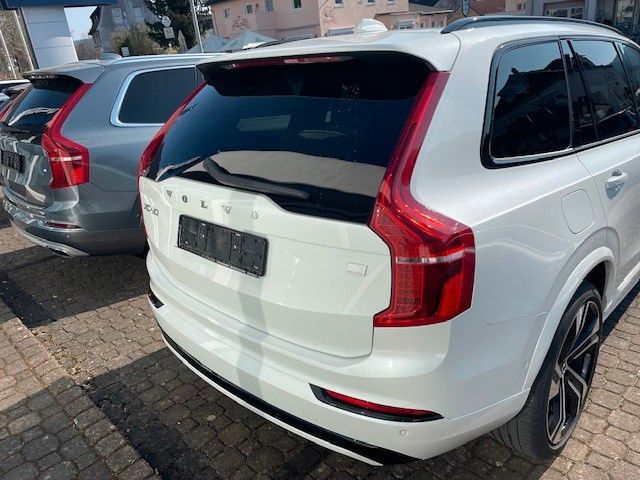 Volvo XC 90 XC90 Ultimate Dark Plug-In Hybrid AWD