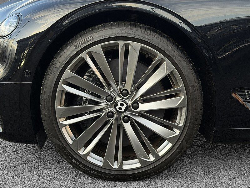 Bentley Continental GT 12 Zylinder Speed *Bespoke Int.*