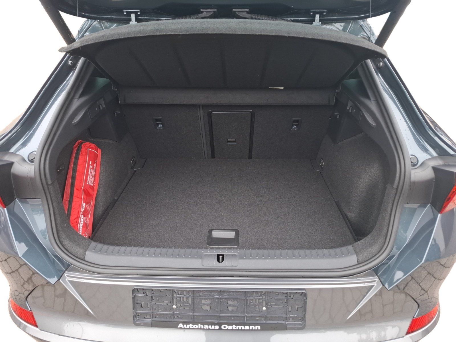 Cupra Formentor 2.0 TSI 4Drive VZ AHK Pano 19'' el.Hec