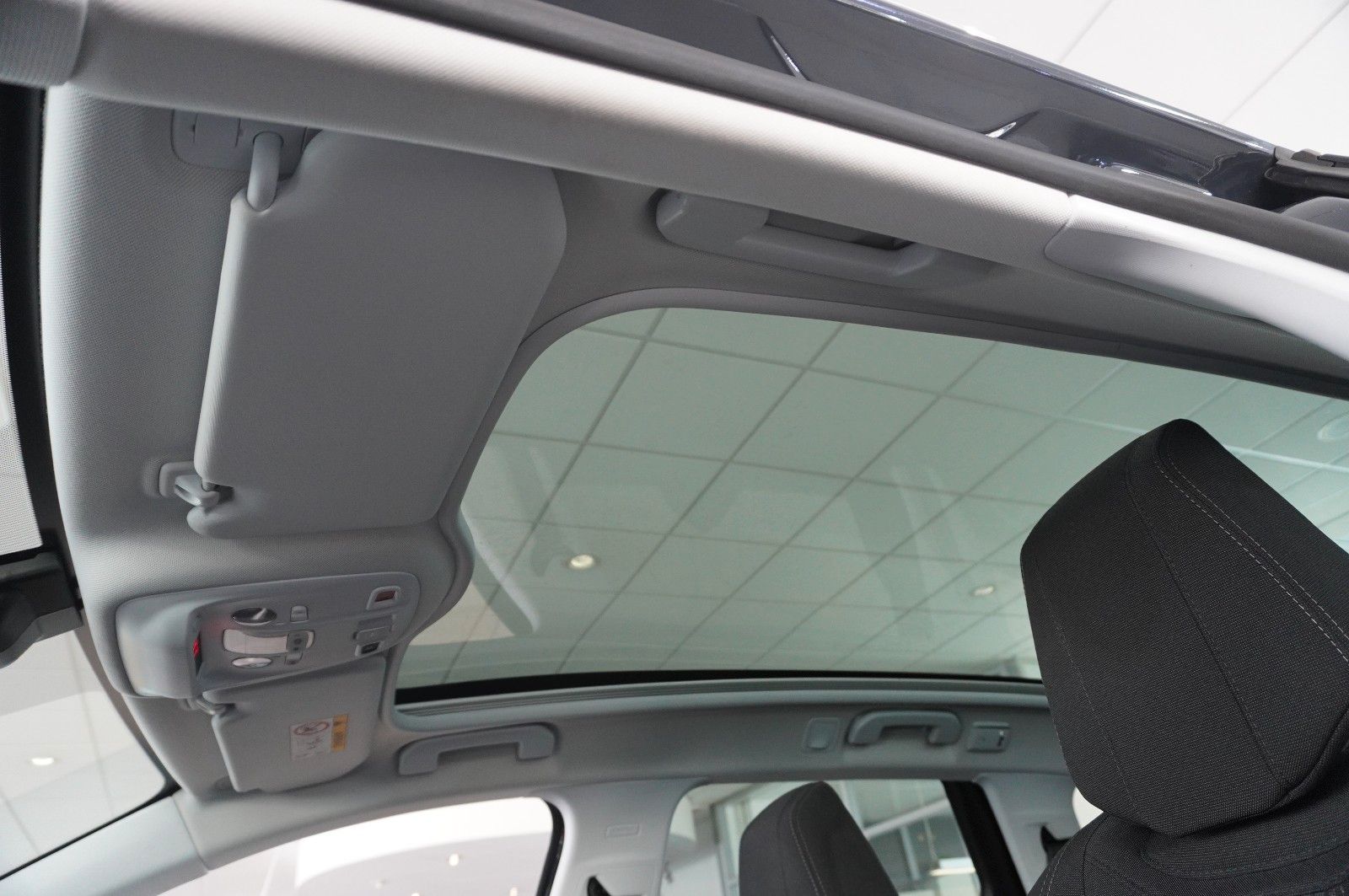 Peugeot 308 SW 1.5D ALLURE BUSINESS - Samsaru's Car Outlet