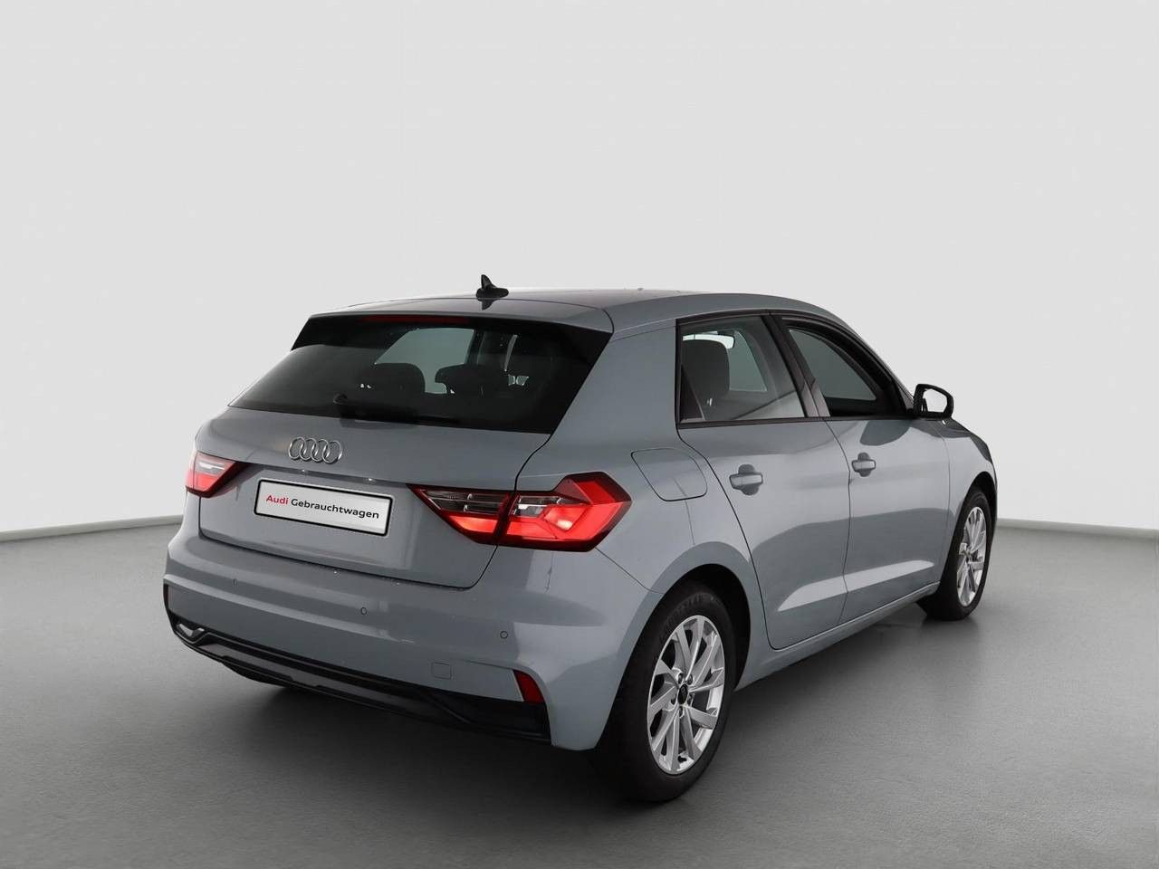 Audi A1 Sportback 25 TFSI ADVANCED - Samsaru's Car Outlet