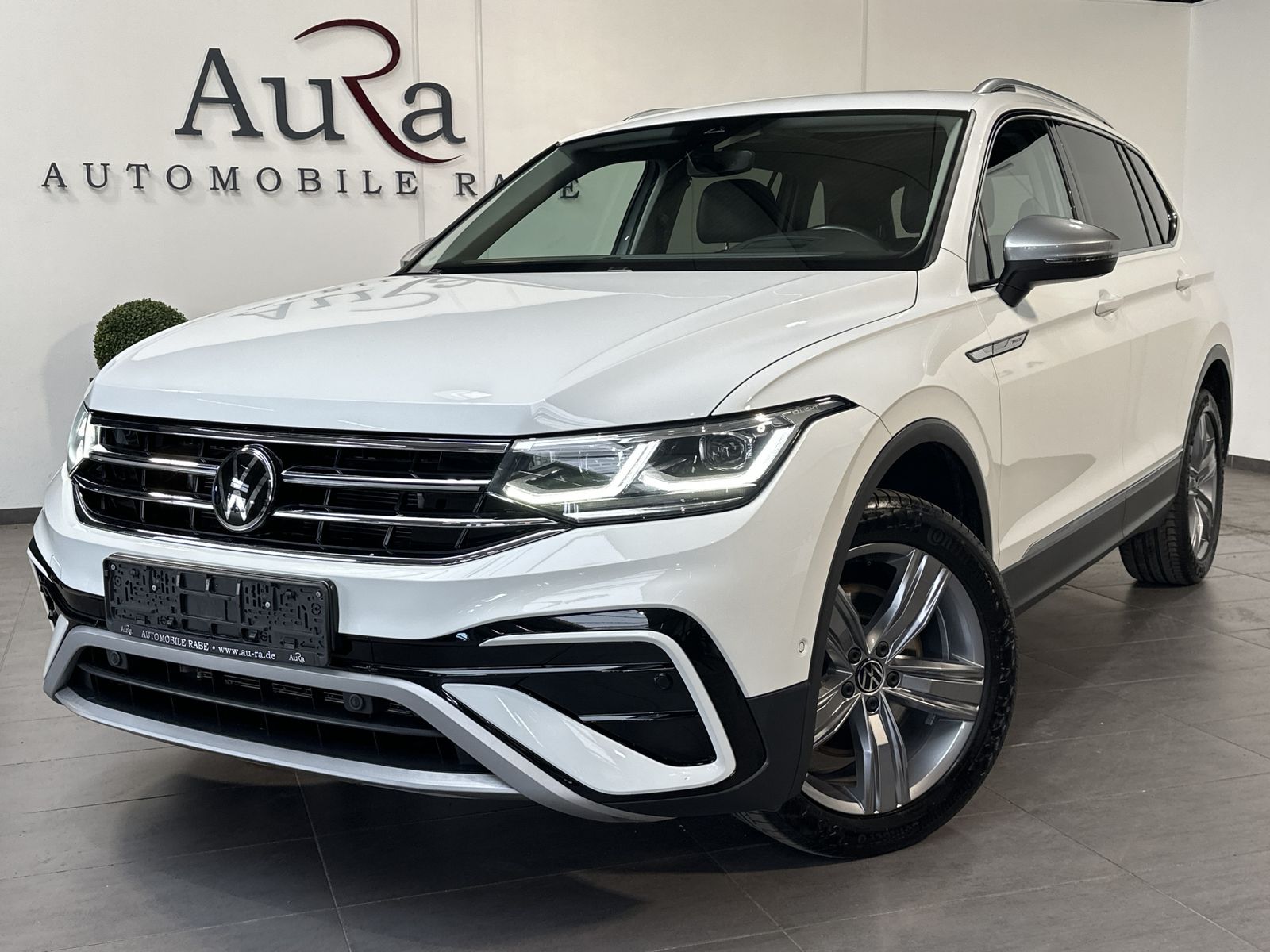 Volkswagen Tiguan Allspace 2.0 TDI DSG 4M Elegance NAV+LED