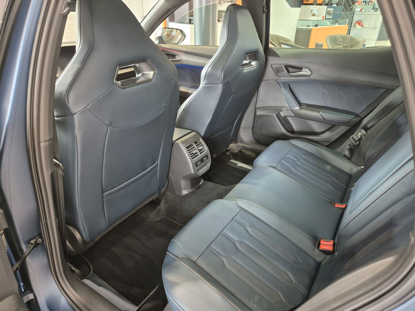 Cupra Formentor VZ 2.0 TSI 4Drive - Samsaru's Car Outlet