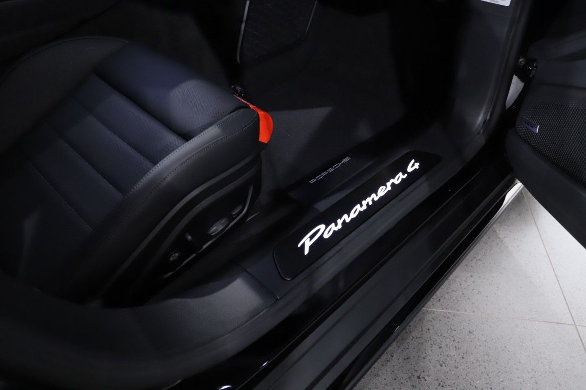 Porsche Panamera 4 E-Hybrid*SportAbgas*SportDesign*ACC*
