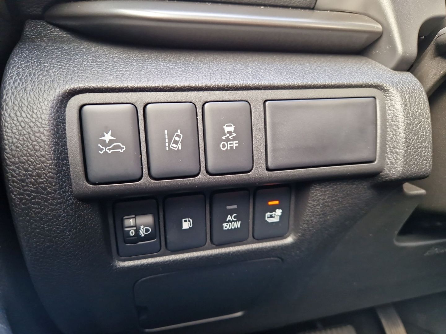 Mitsubishi Eclipse Cross Plug-In Hybrid Select Black Garant