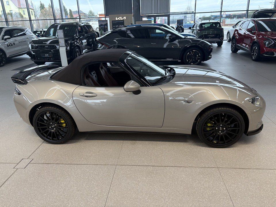 Mazda MX-5 2.0L 184PS KAZARI mit sportlichen Anbauteil