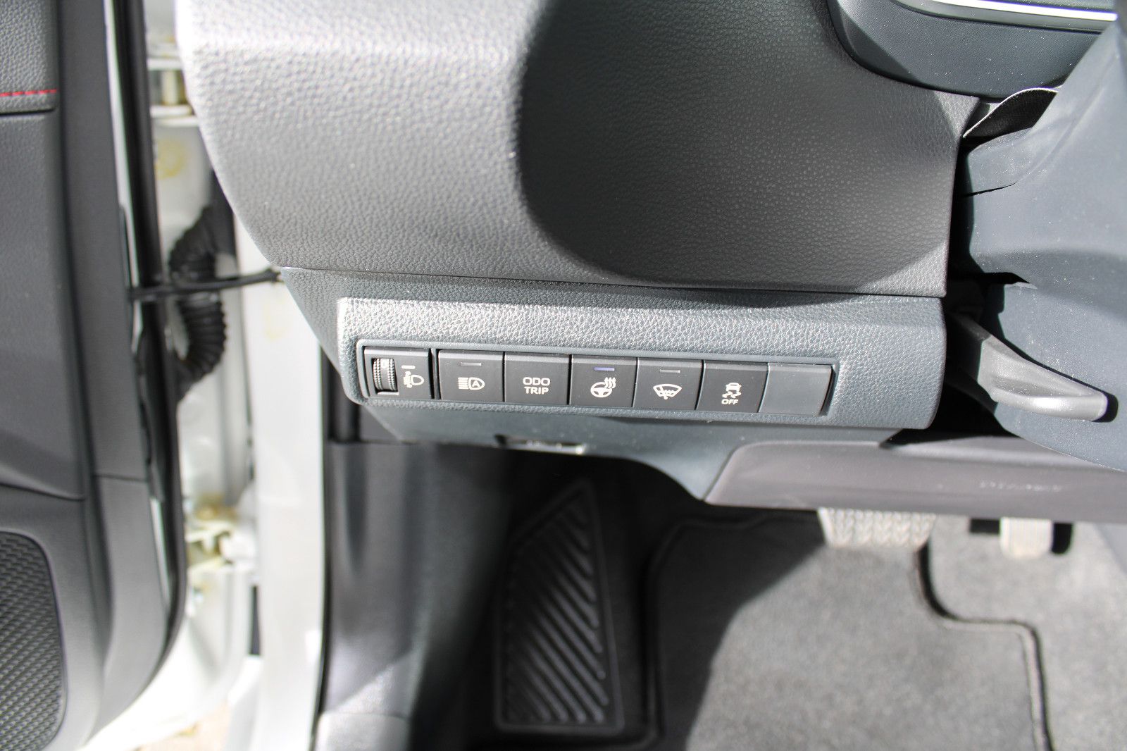 Toyota Corolla 1,8 Hybrid GR Sport, Navi