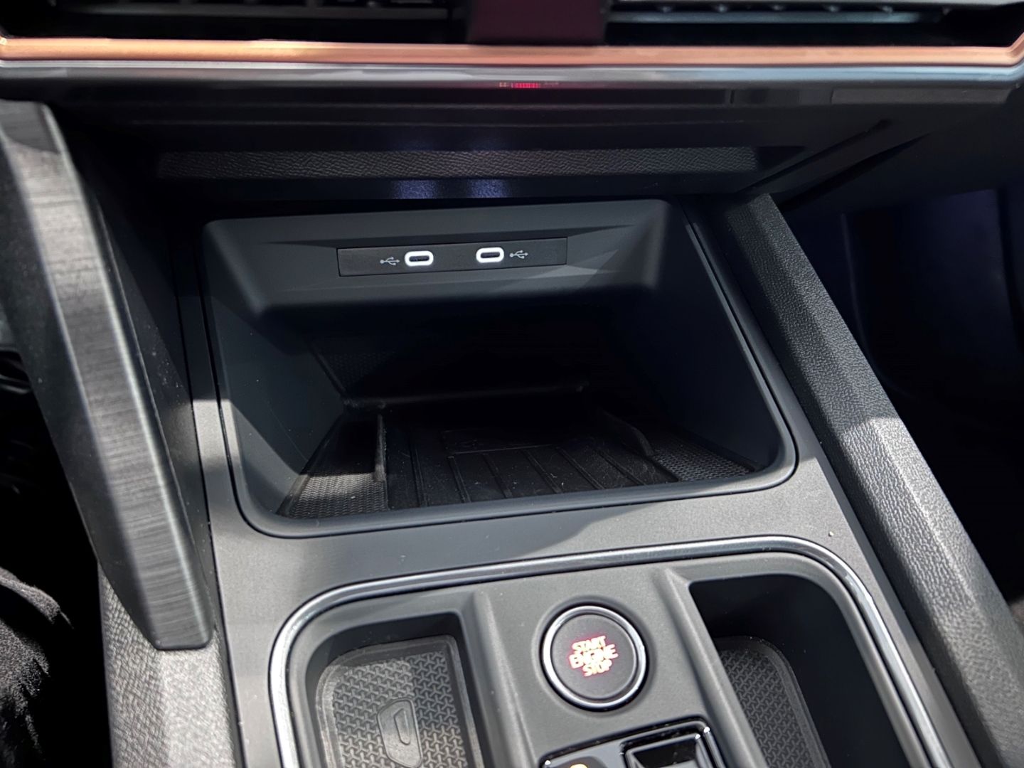 Cupra Formentor VZ e-HYBRID 1.4 LED Navi AHK 360° SHZ