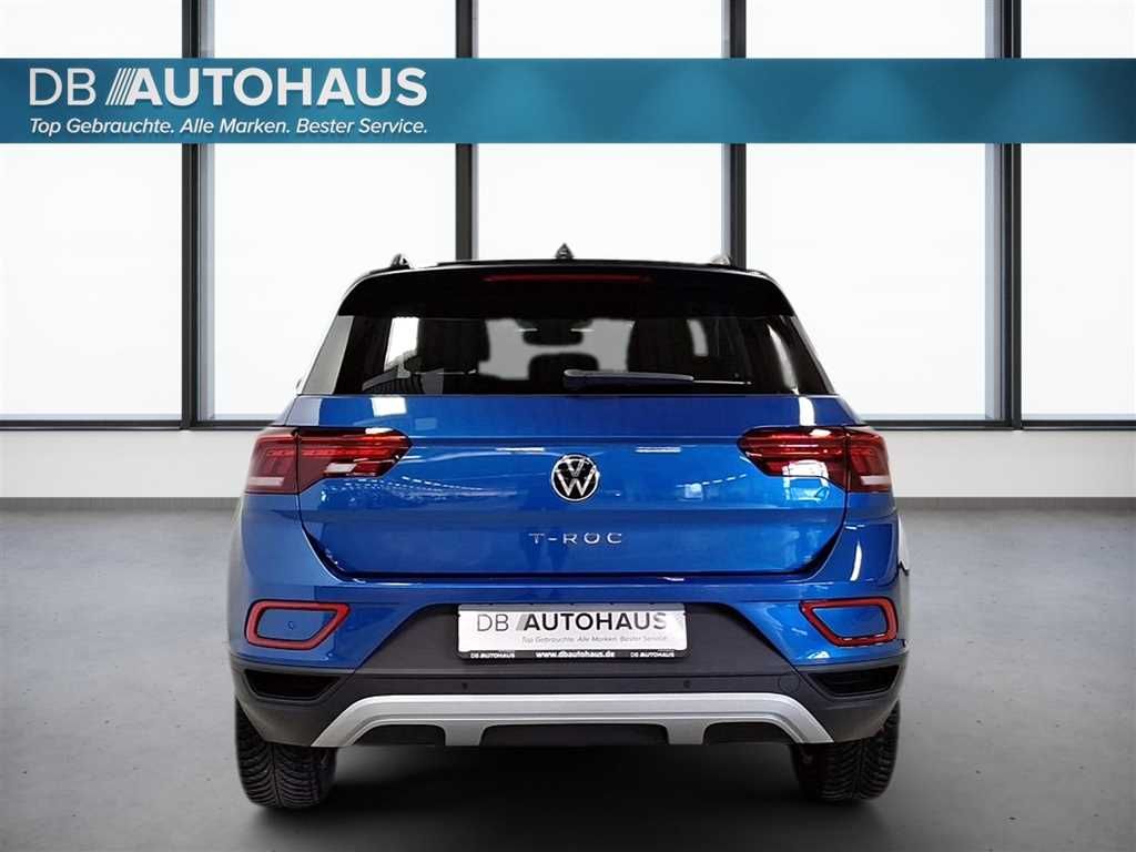 Volkswagen T-Roc Life 1.5 TSI DSG - Samsaru's Car Outlet