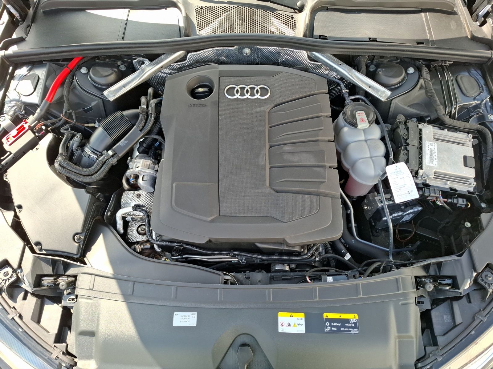 Audi A4 Avant 40 TDI advanced quattro S-tronic - Samsaru's Car Outlet
