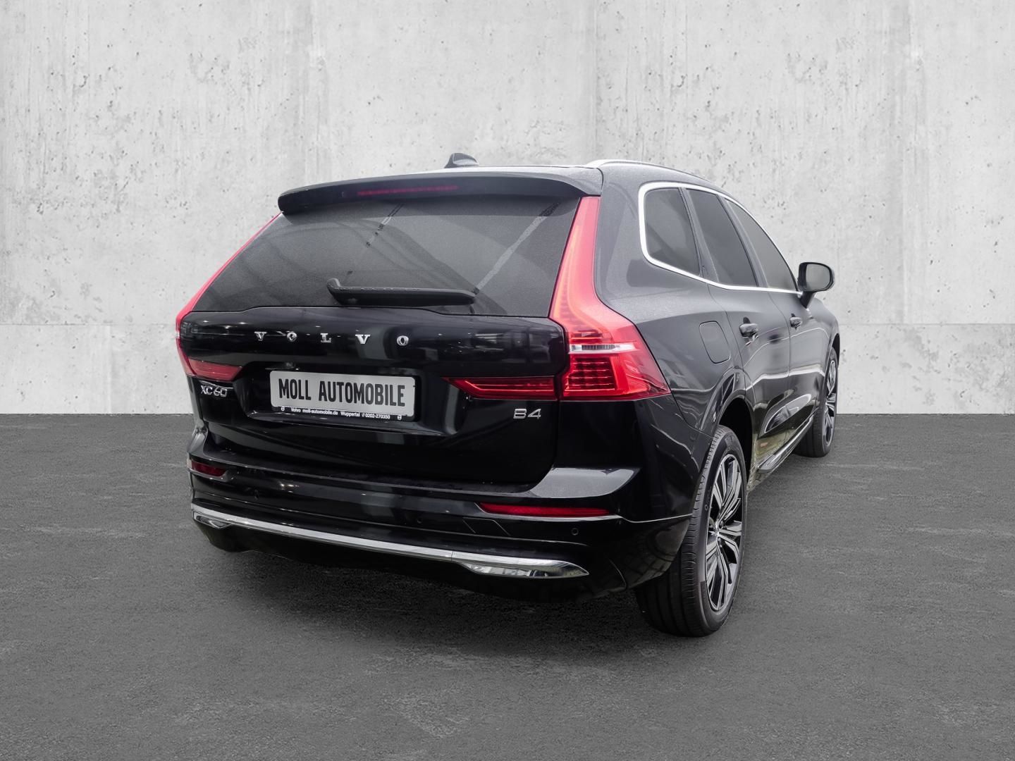 Volvo XC60 B4 Diesel Plus Bright - Samsaru's Car Outlet