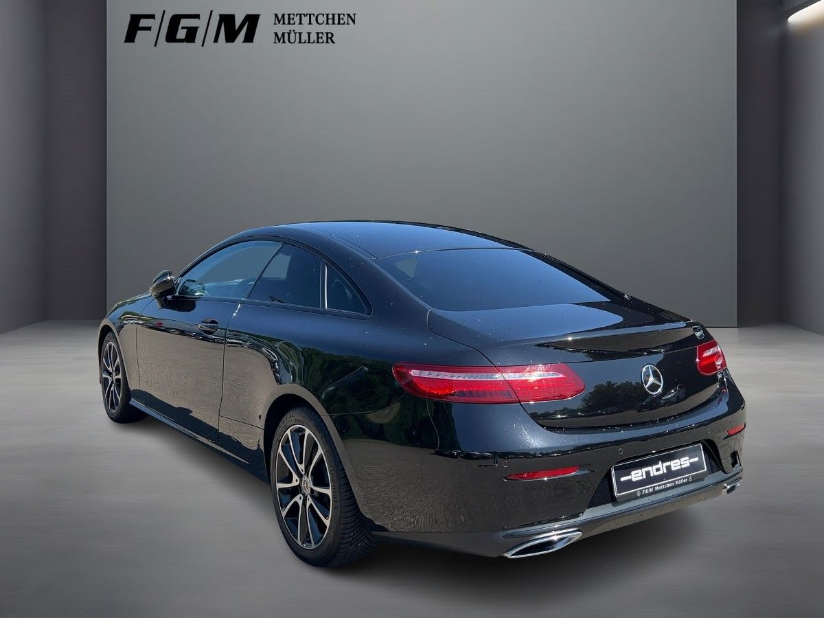 Mercedes-Benz E 220 d Avantgarde - Samsaru's Car Outlet