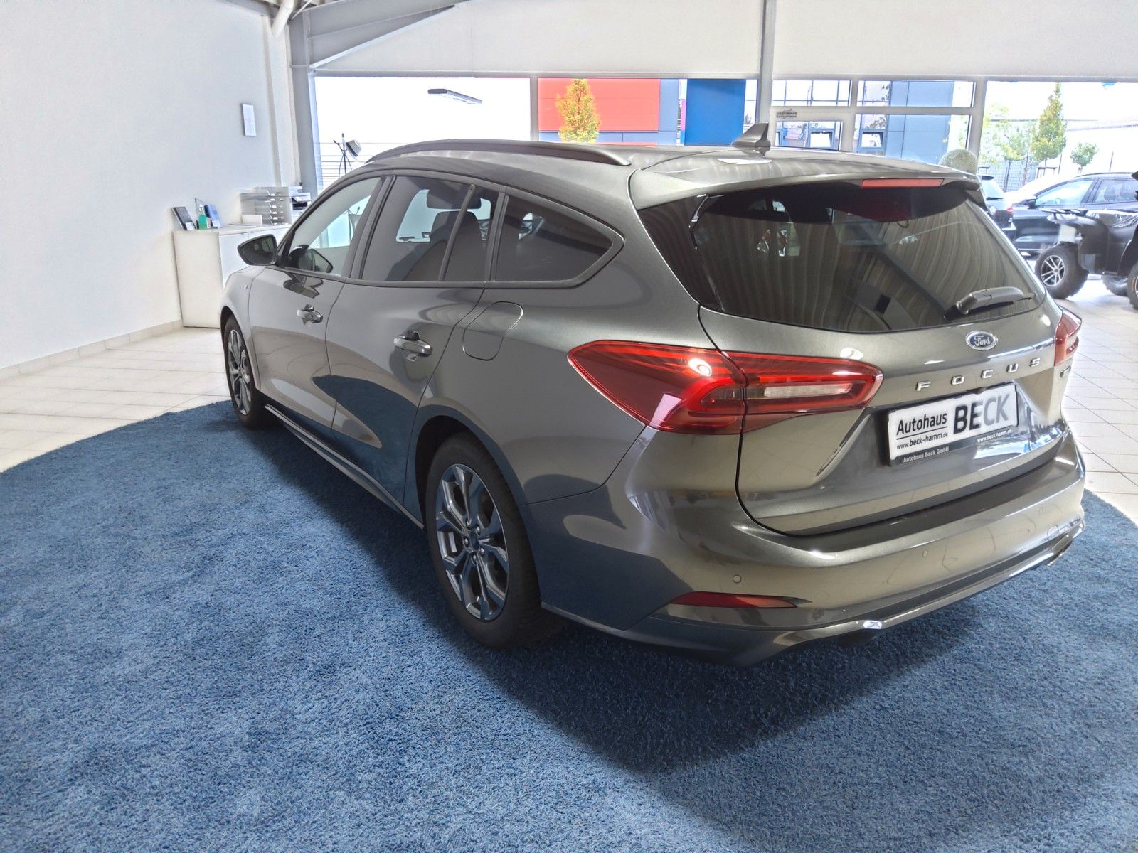 Ford Focus Turnier ST-Line Hybrid AT Navi Winter-Pake