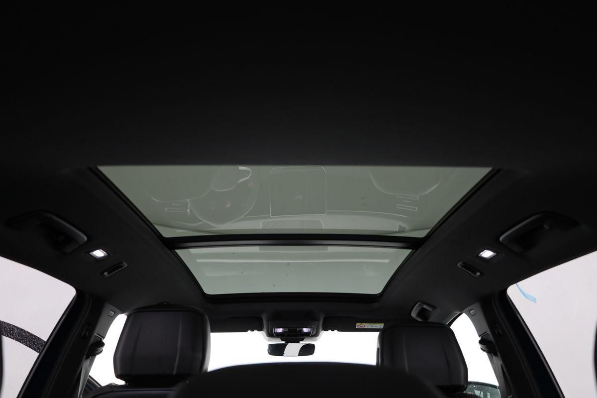 Volkswagen Tiguan TDI DSG 4M R-LINE Black, 20-Zoll, Pano, L