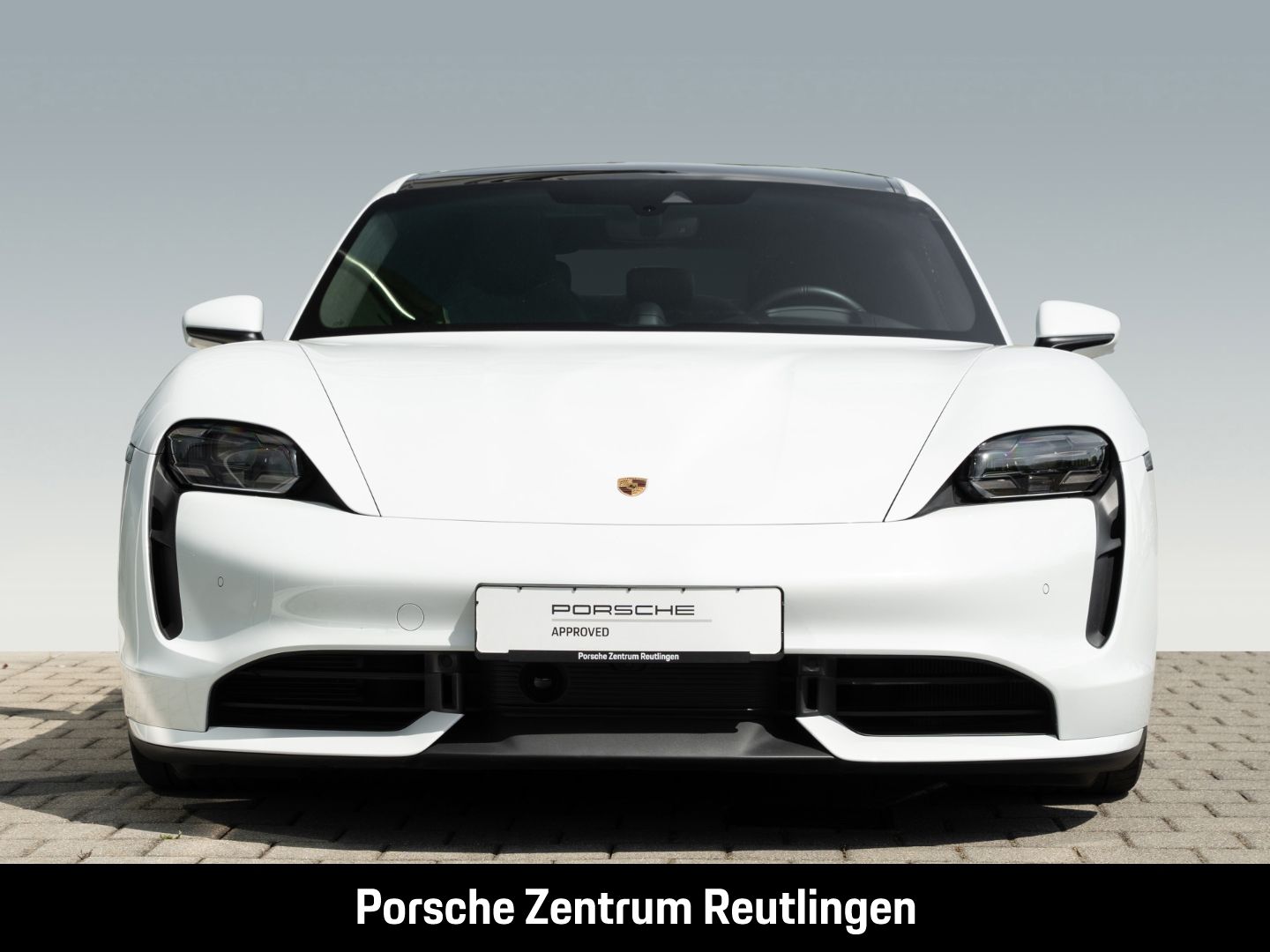 Porsche Taycan Turbo BOSE Panoramadach Surround-View LED