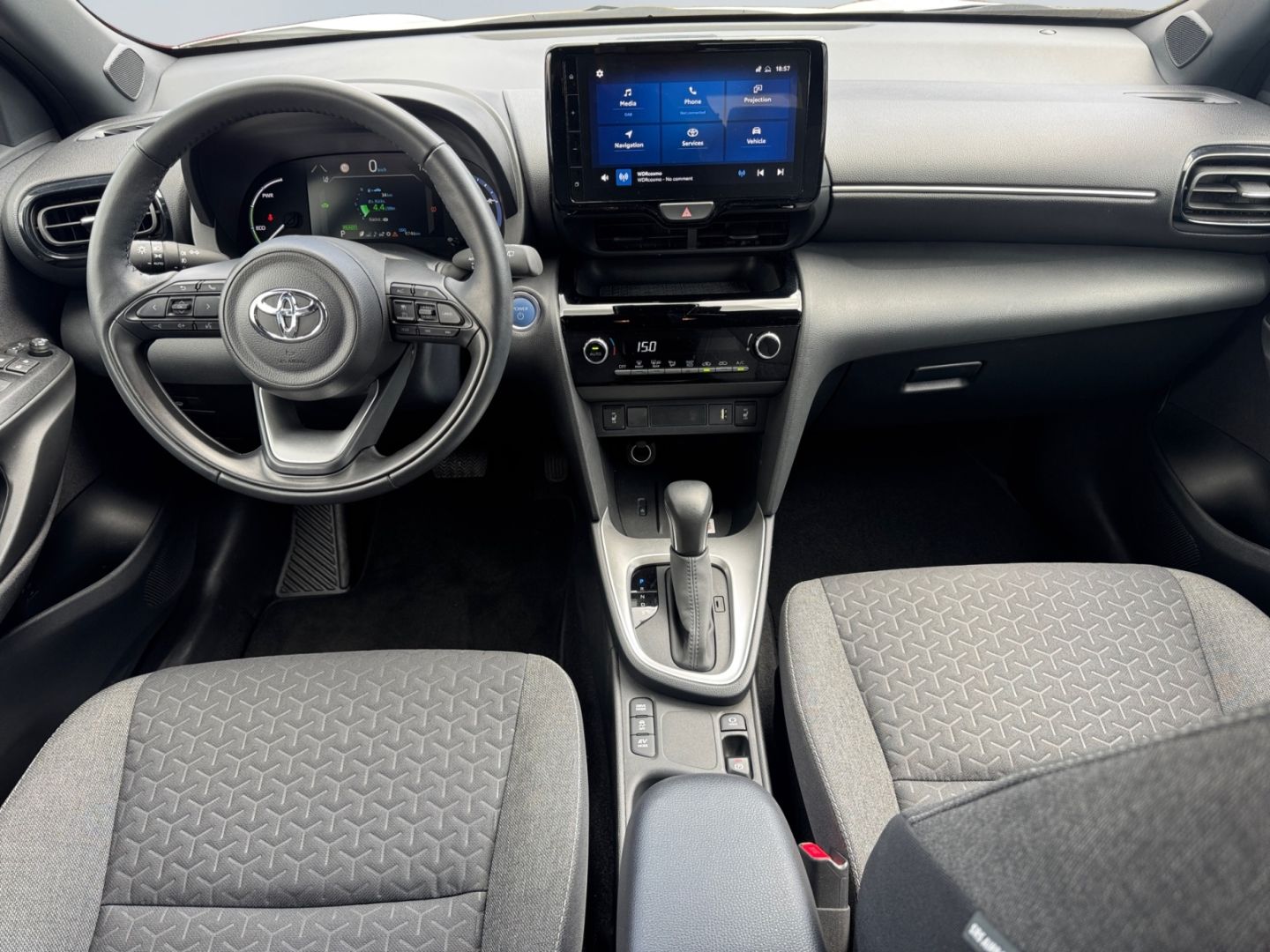 Toyota Yaris Cross Hybrid 1.5 Team D *Matrix*CAM*ACC*PD