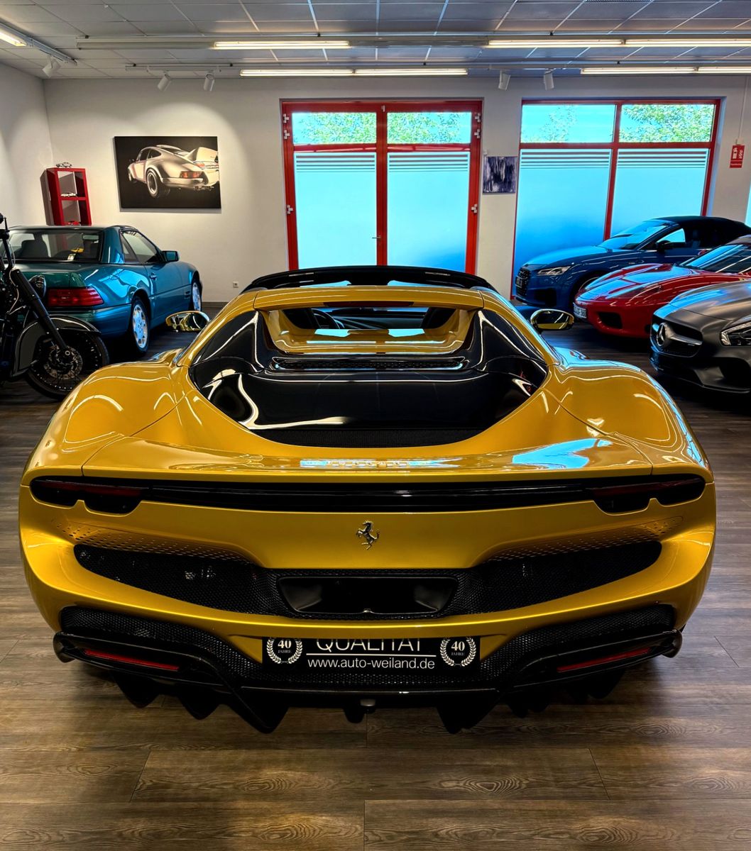 Ferrari 296 GTS - Samsaru's Car Outlet