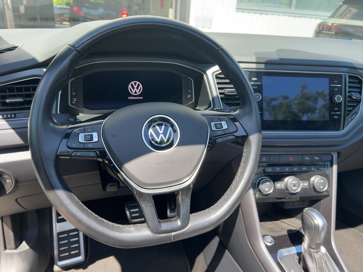 Volkswagen T-Roc R-Line - Samsaru's Car Outlet