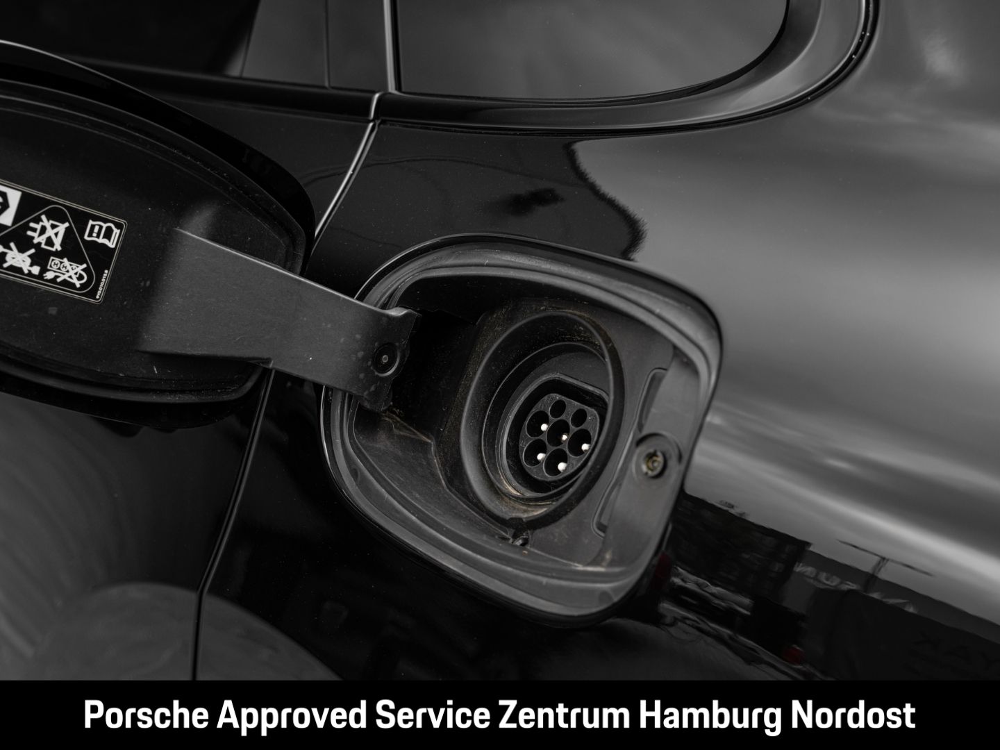 Porsche Cayenne E-Hybrid Pano PASM BOSE 21-Zoll 360°
