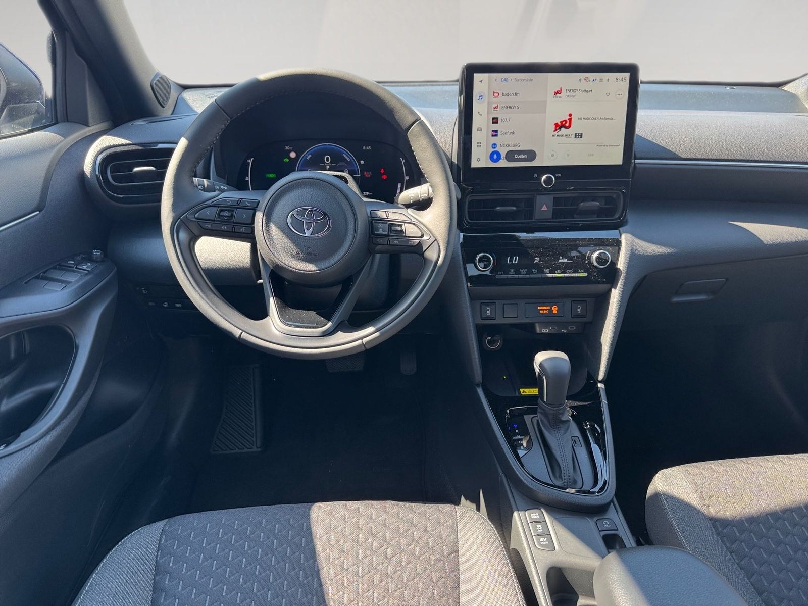 Toyota Yaris Cross 1.5 Teamplayer Winter+Safety AUT
