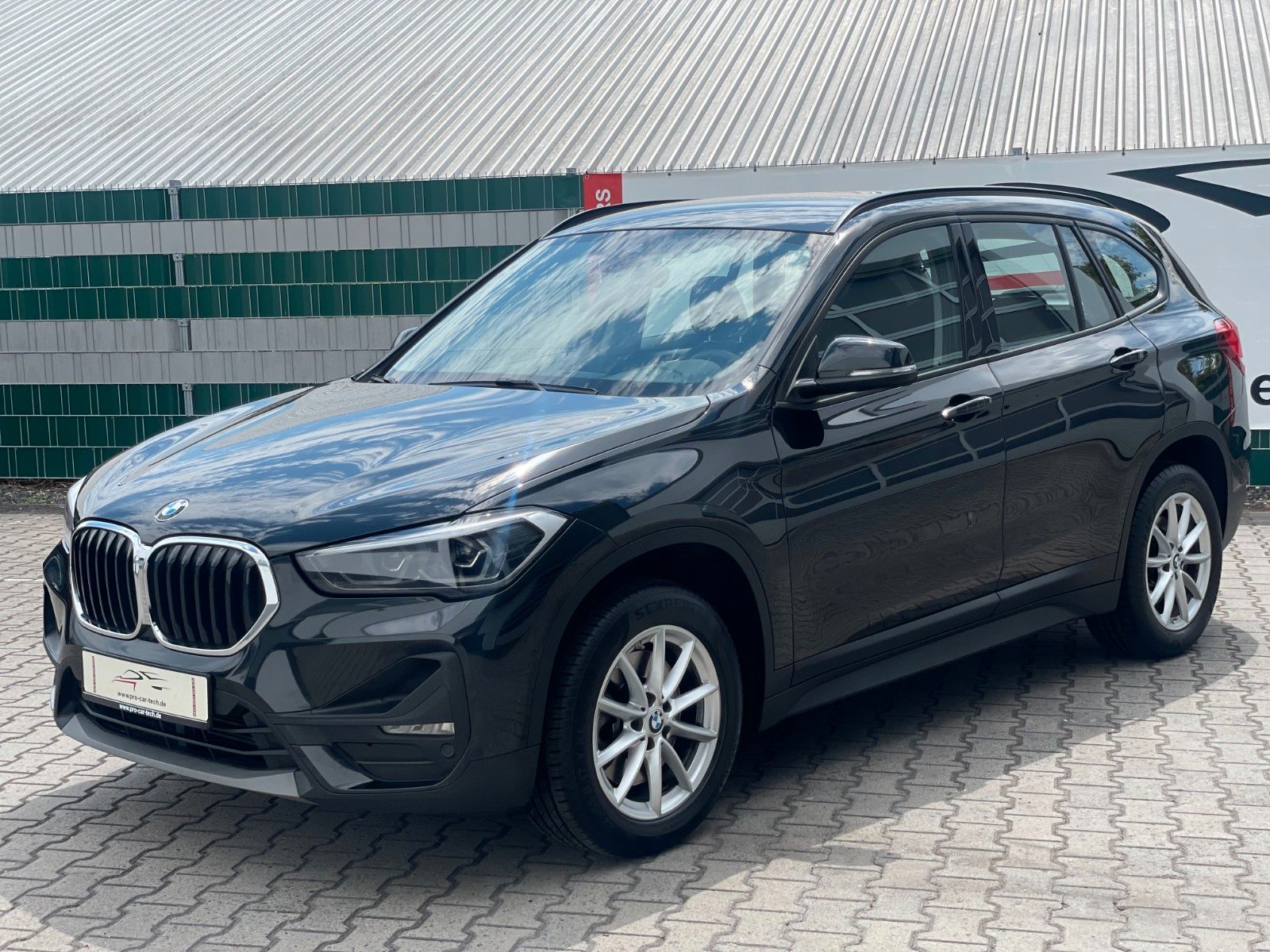 BMW X1 xDrive 20 d - Samsaru's Car Outlet