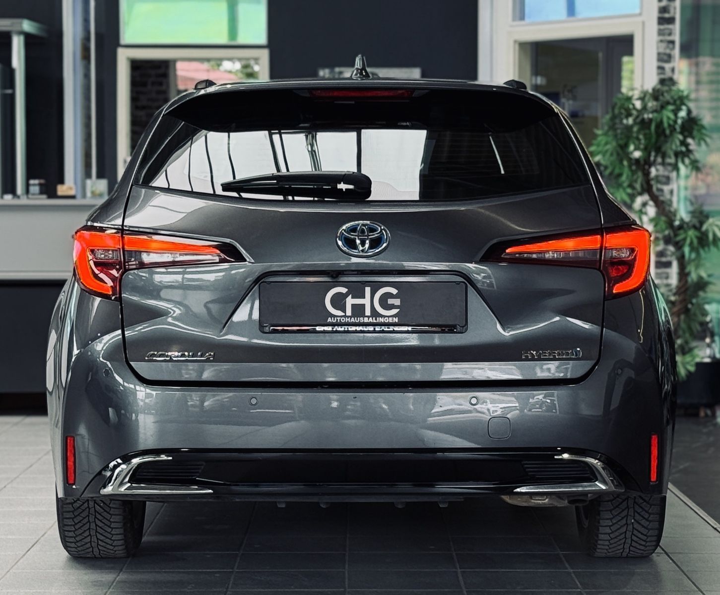 Toyota Corolla Touring Sports Hybrid Business|1.HD|KAME