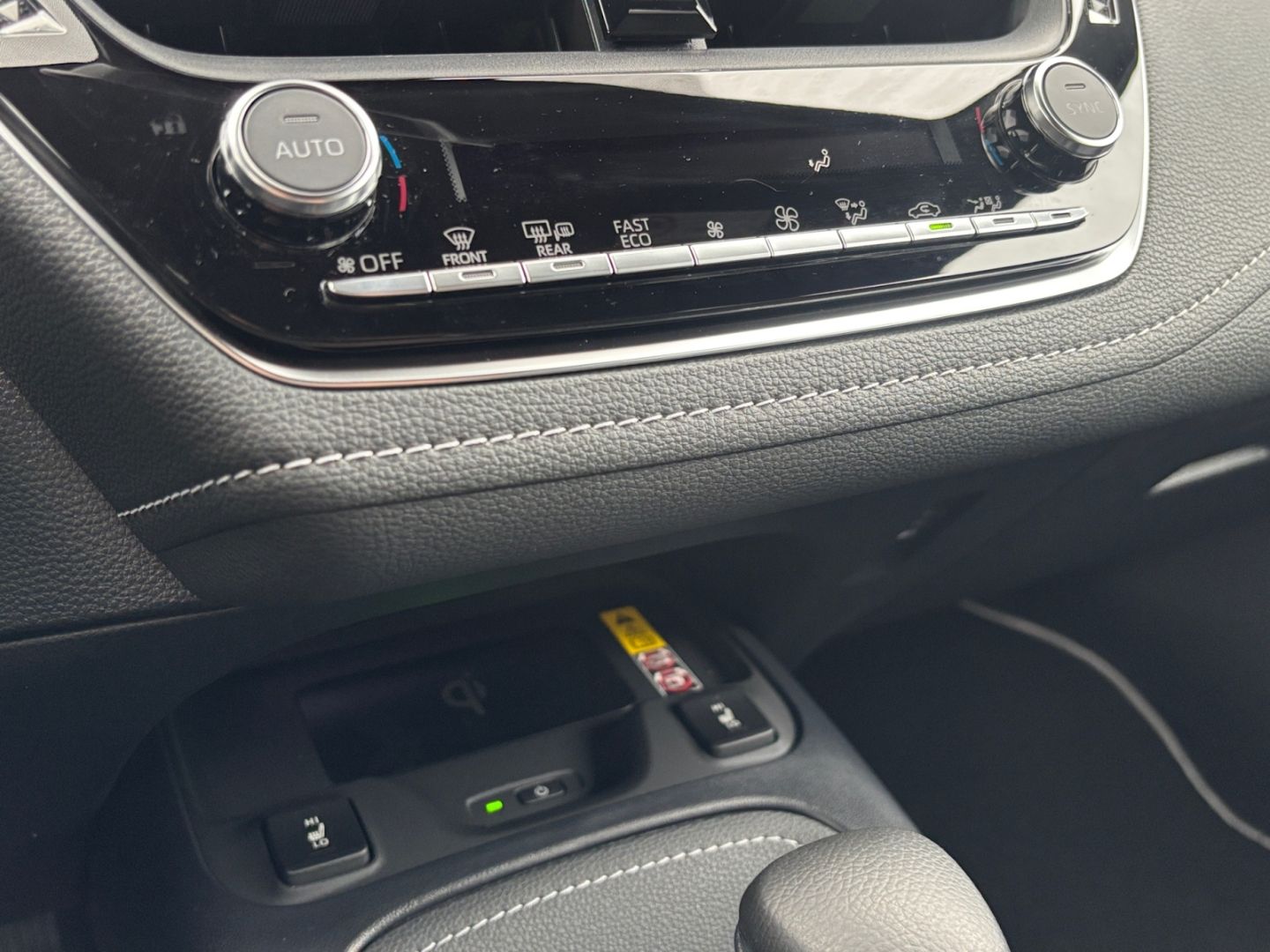 Toyota Corolla 1.8 Hybrid TS Teamp *LED*el Heck*CAM*AHK