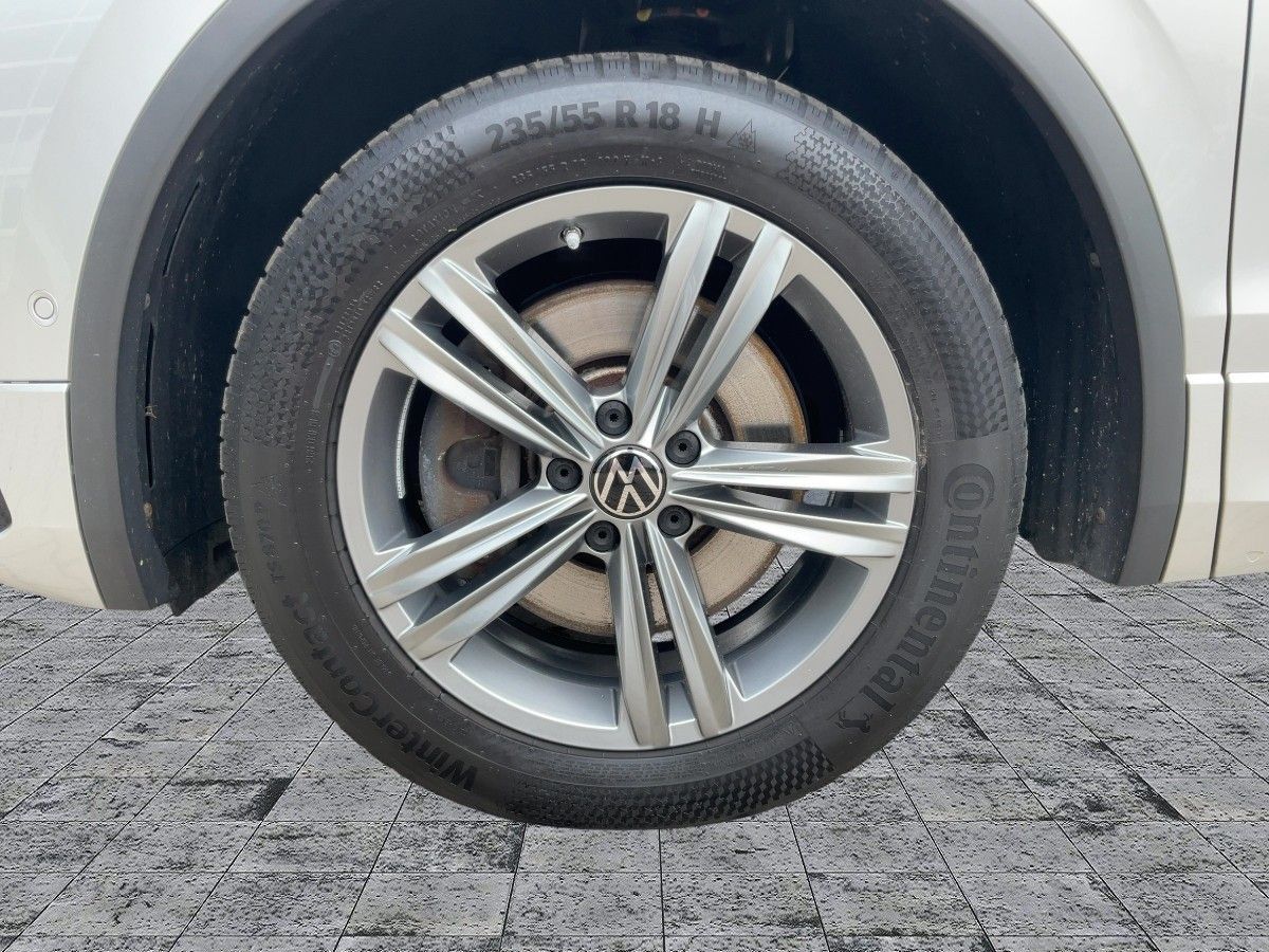 Volkswagen Tiguan 2.0 TSI DSG 4M R-LINE MATRIX+NAVI+AHK+ACC