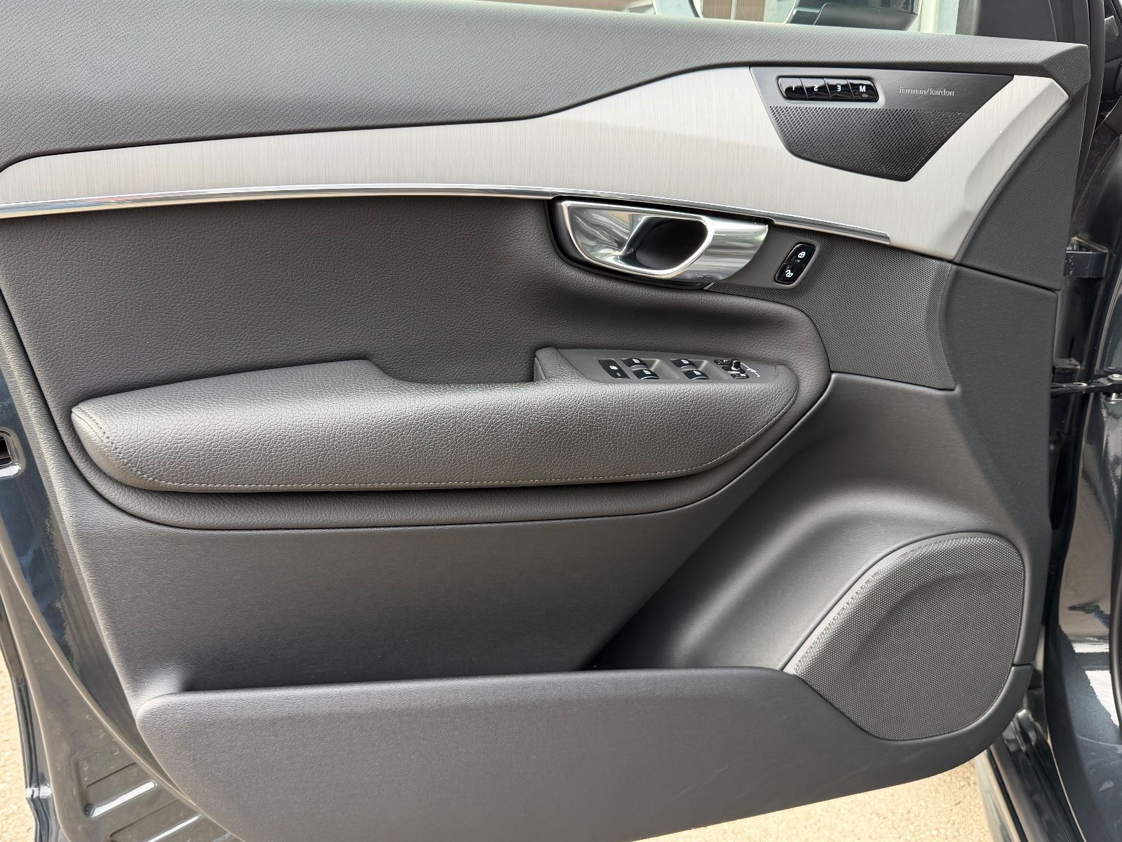 Volvo XC90 T8 Inscription EDITION Pano HUD H&K AHK TOP