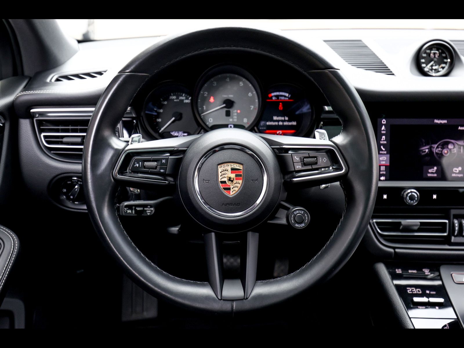 Porsche Macan III S PDK - Samsaru's Car Outlet