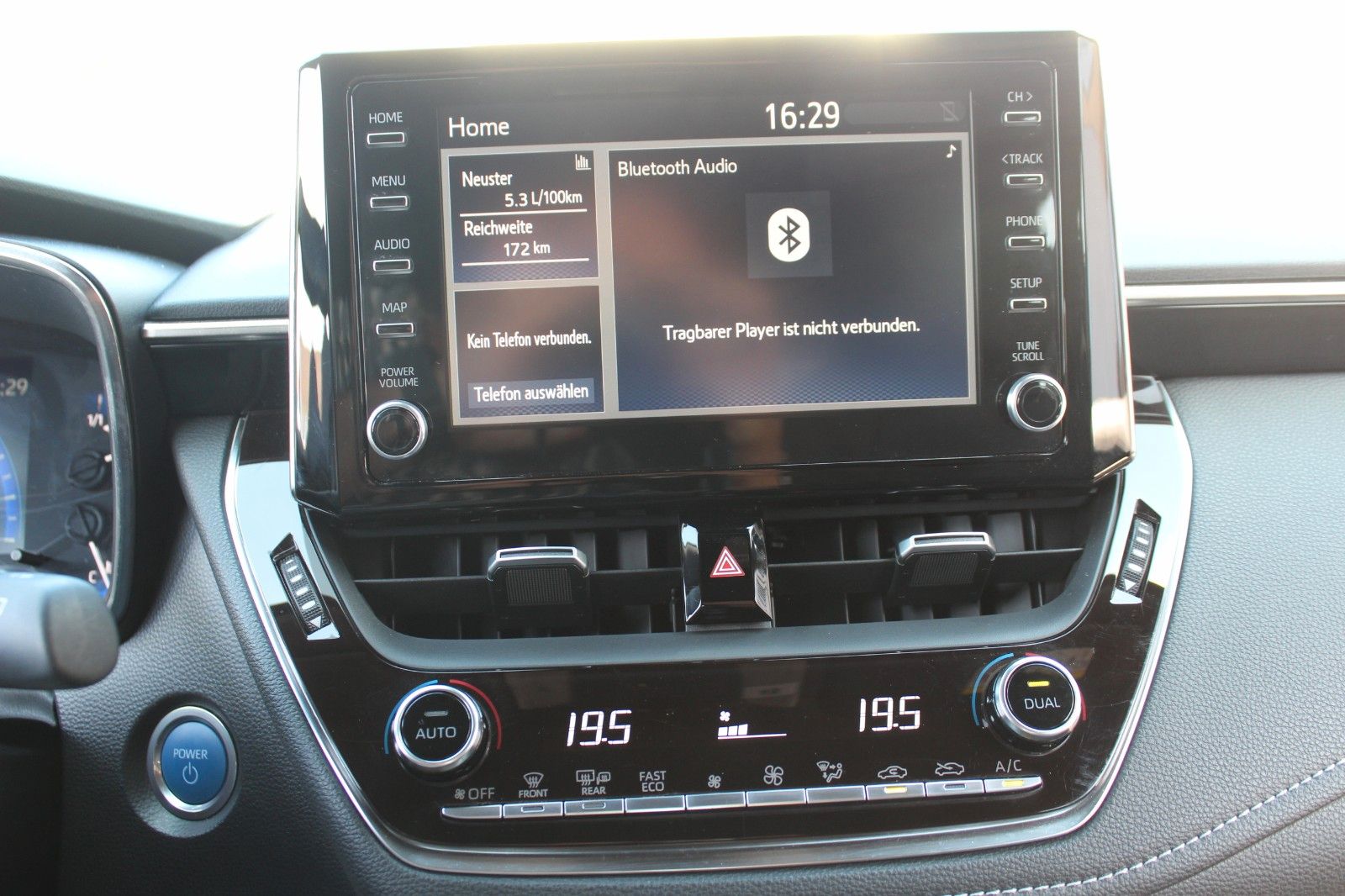 Toyota Corolla Hybrid Club - Samsaru's Car Outlet
