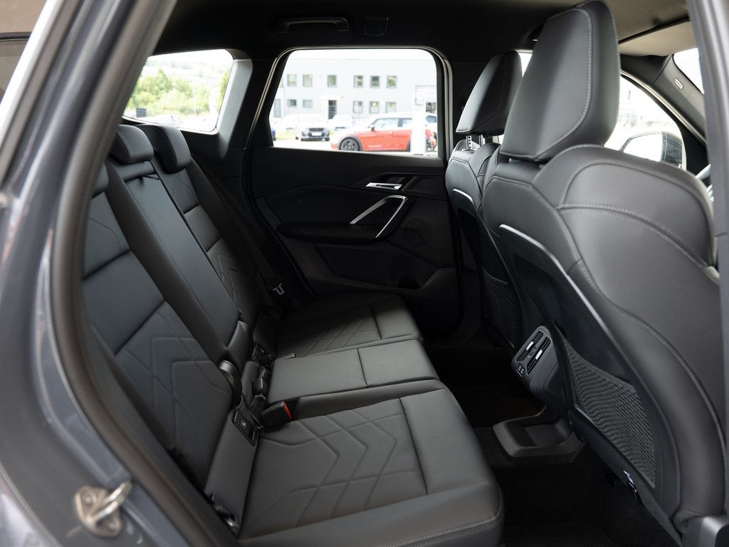 BMW X1 xDrive 23d M-Sport - Samsaru's Car Outlet