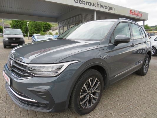 Volkswagen Tiguan Life 1.4 TSI Hybrid - Samsaru's Car Outlet