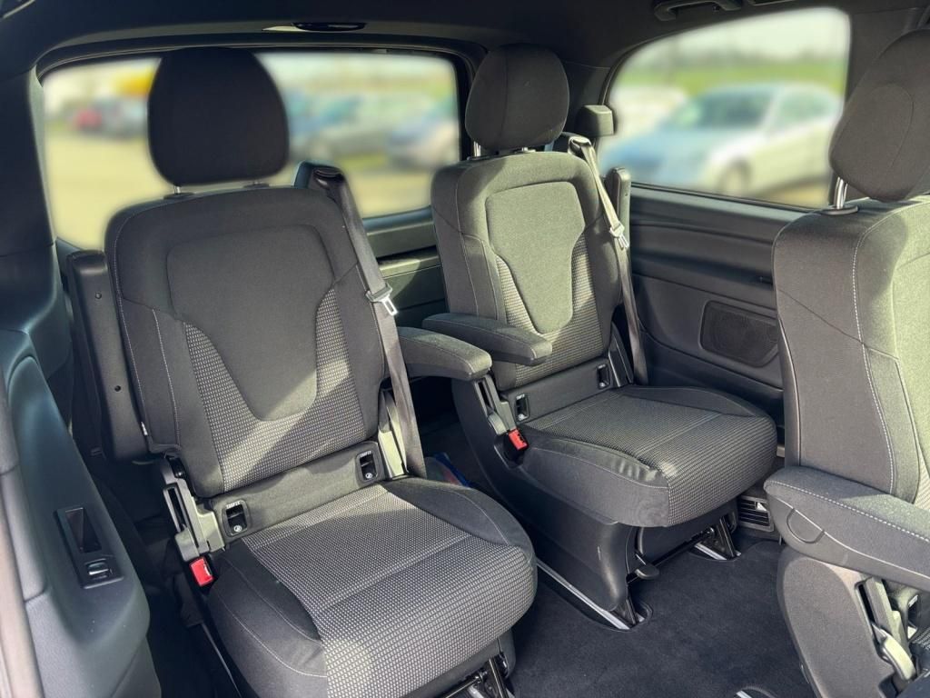 Mercedes-Benz V 220 d EDITION - Samsaru's Car Outlet