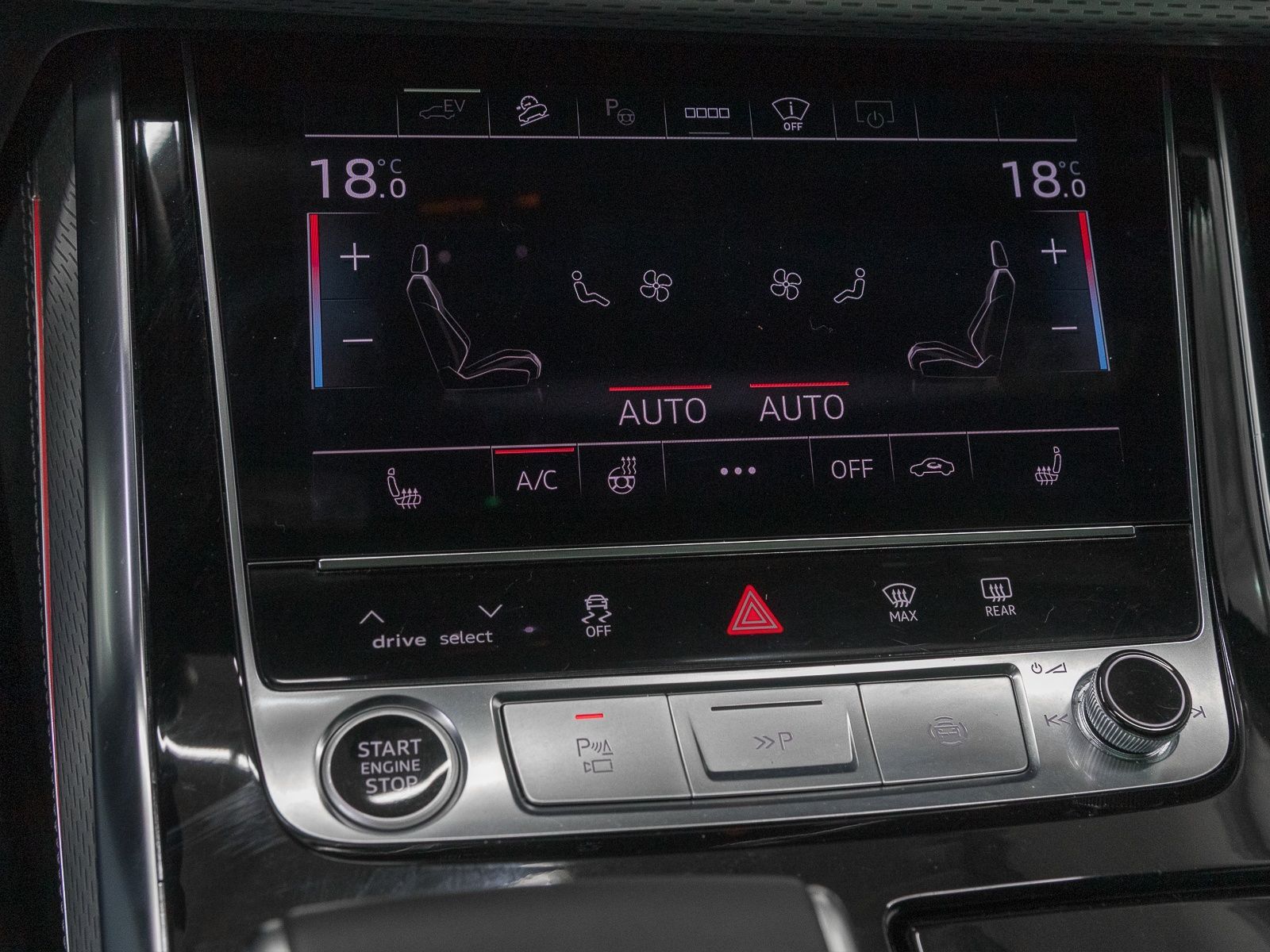 Audi Q7 55 TFSIe Q 2x S LINE PANO LM21 HuD AHK