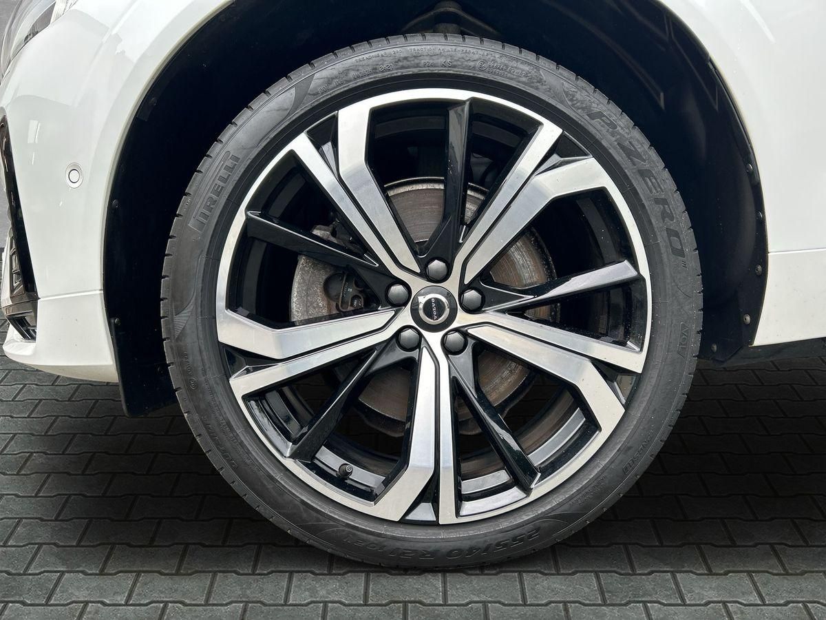 Volvo XC60 T6 Plug-In Hybrid R-Design #AHK #ACC #Luft