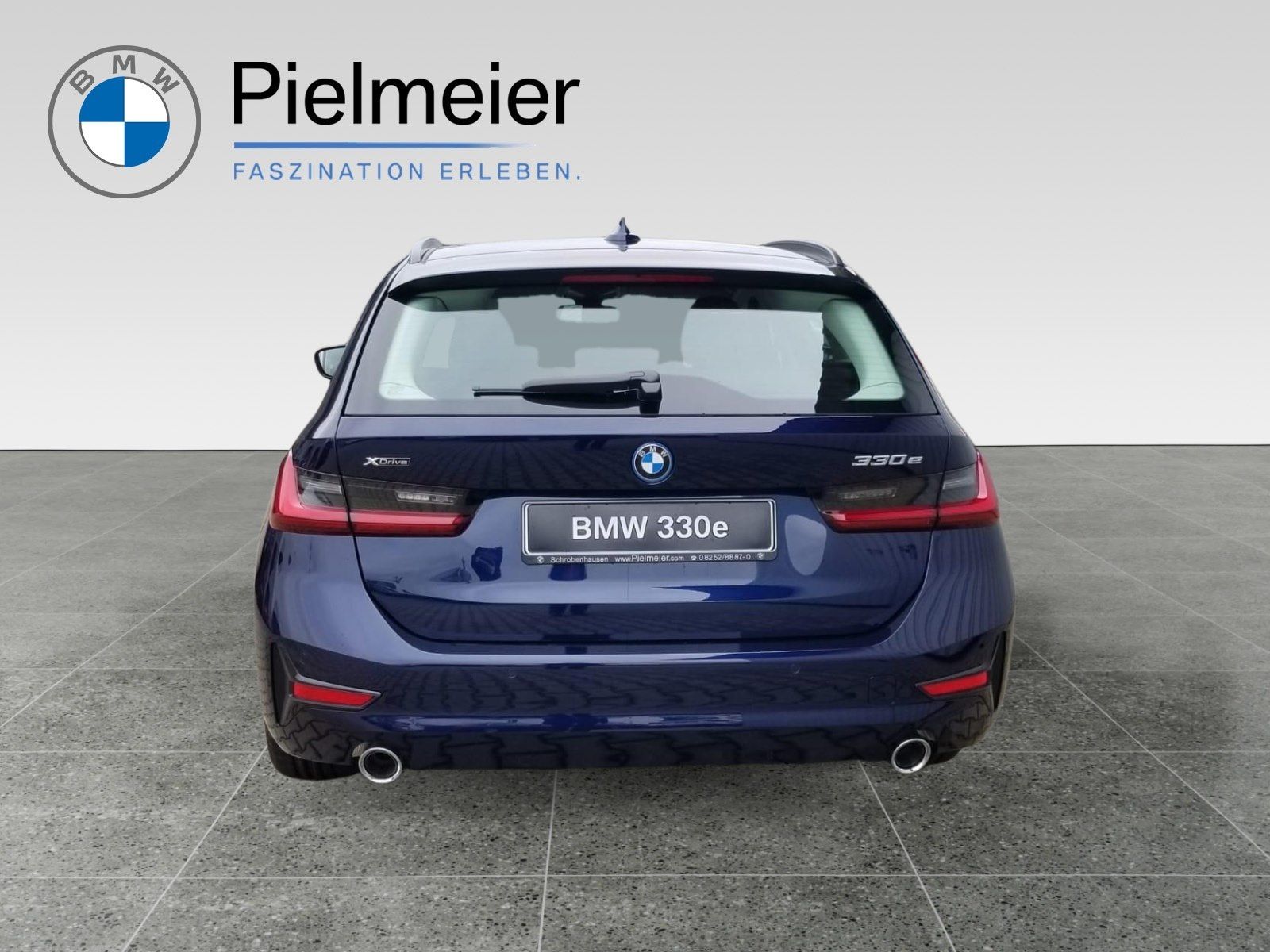 BMW 330e xDrive Touring Advantage - Samsaru's Car Outlet