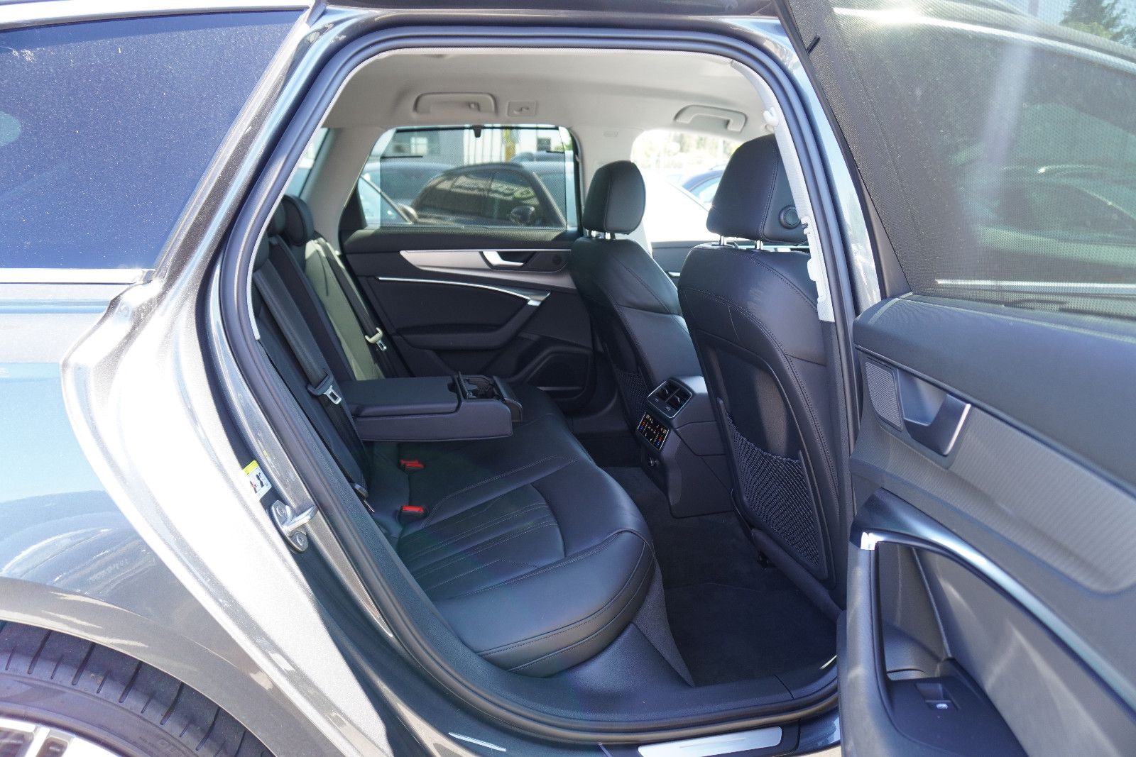 Audi A6 Avant 55 TFSI S-Line quattro*NAVI*LED*ACC*B&O