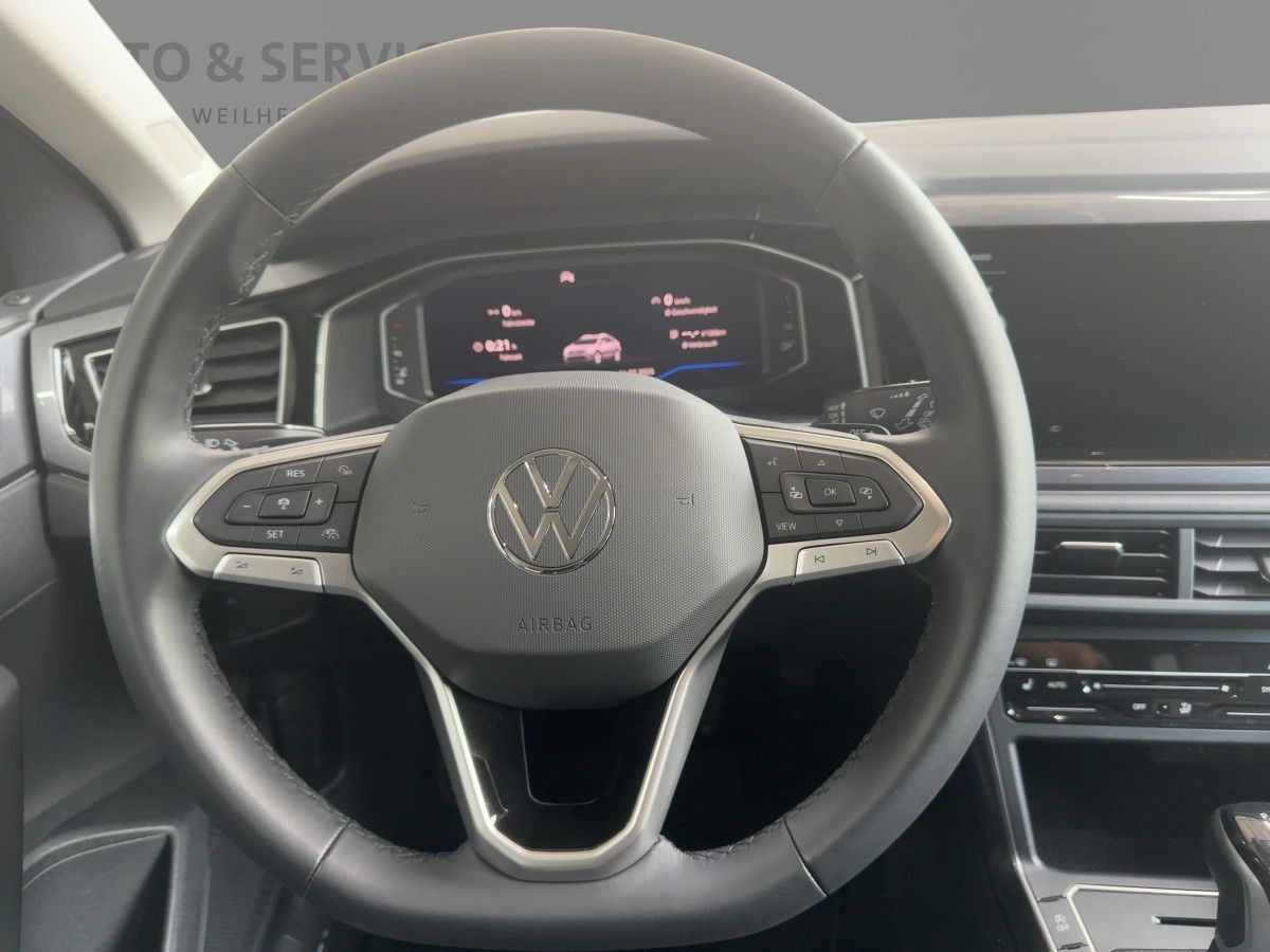 Volkswagen Taigo 1.0 TSI Style - Samsaru's Car Outlet