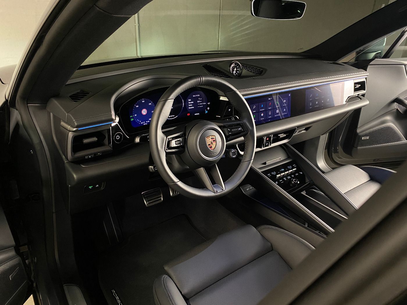 Porsche Macan 4S | Hinterachslenkung | Panorama | AHK |
