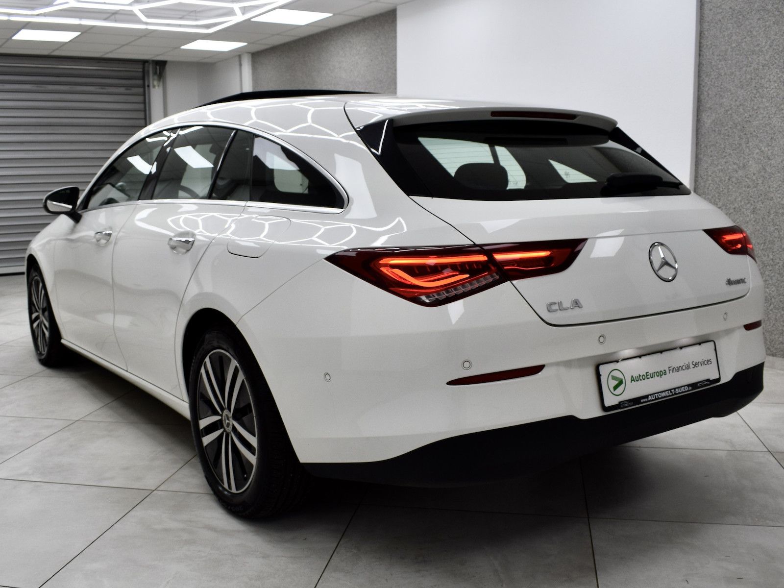 Mercedes-Benz CLA 200 Shooting Brake 4M - Samsaru's Car Outlet