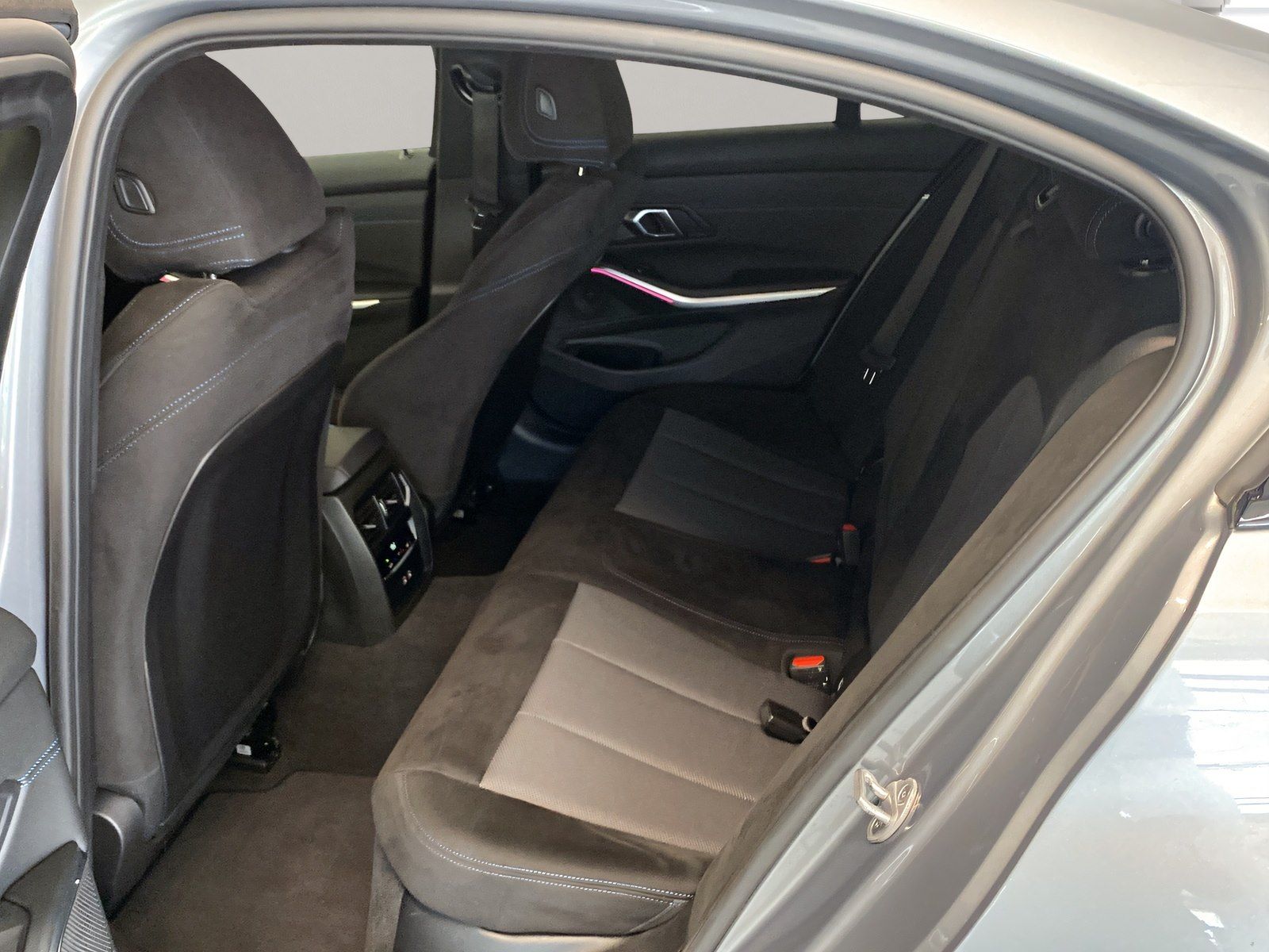 BMW 320i Limousine M Sport LiveCockpitProf Kamera