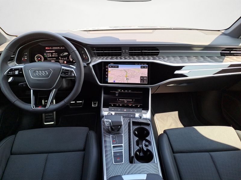 Audi A6 Avant 50 TFSI e quattro S tronic - Samsaru's Car Outlet
