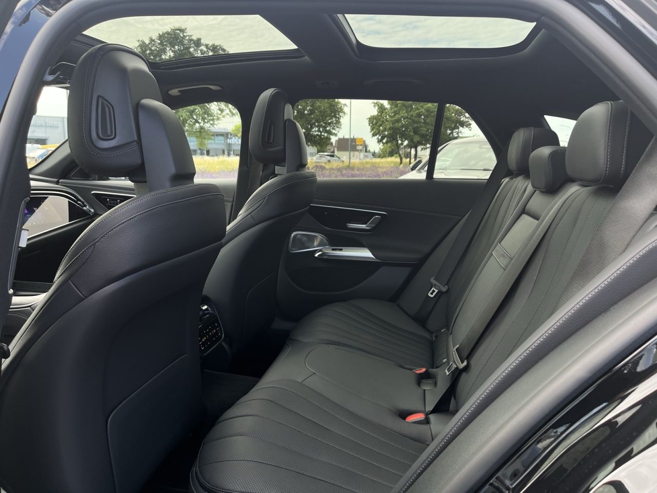 Mercedes-Benz E 450 d T 4M AMG+BURM+NIGHT+AIRMATIC+DIGI LIGHT