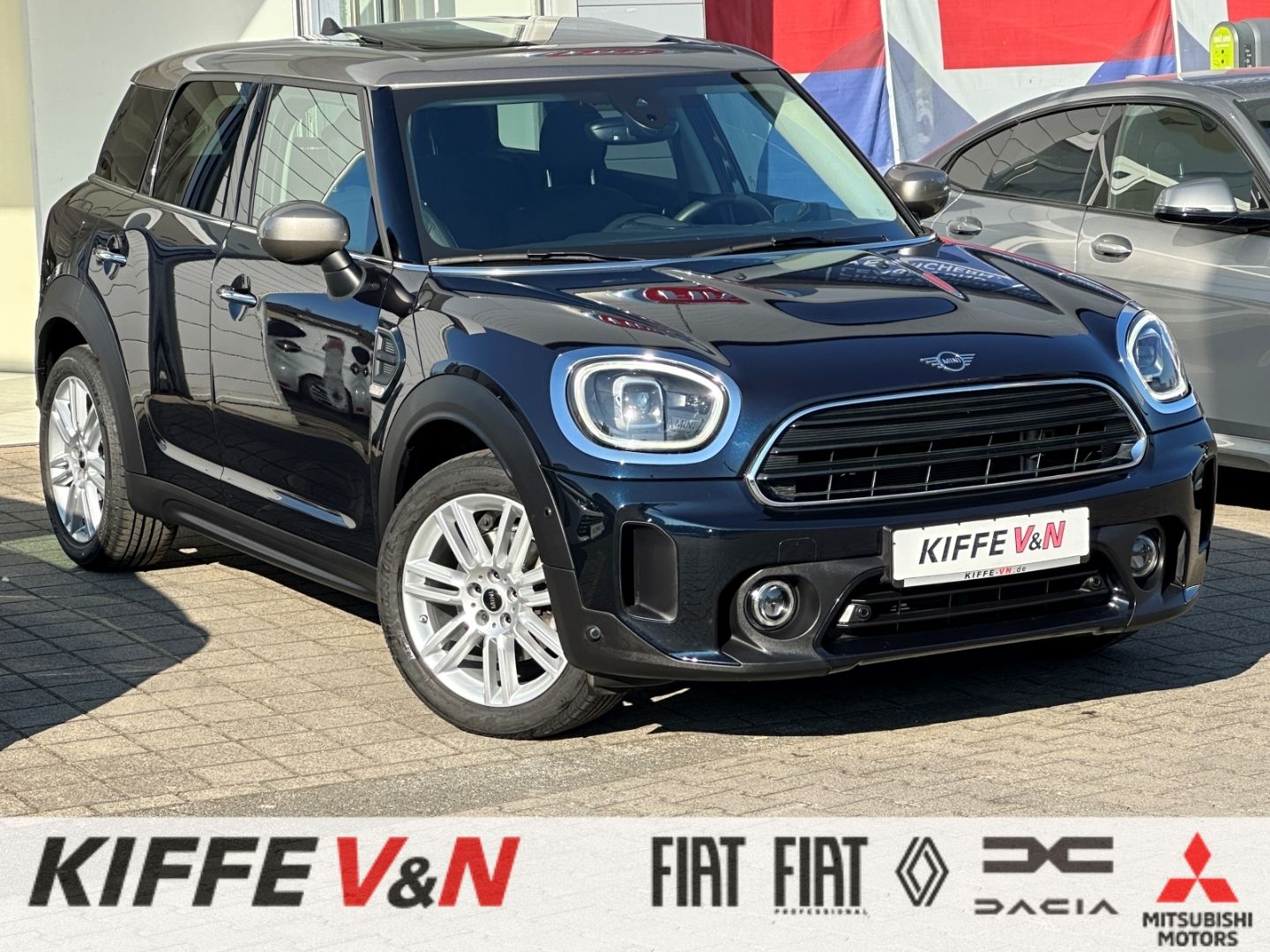 MINI Cooper Countryman - Samsaru's Car Outlet