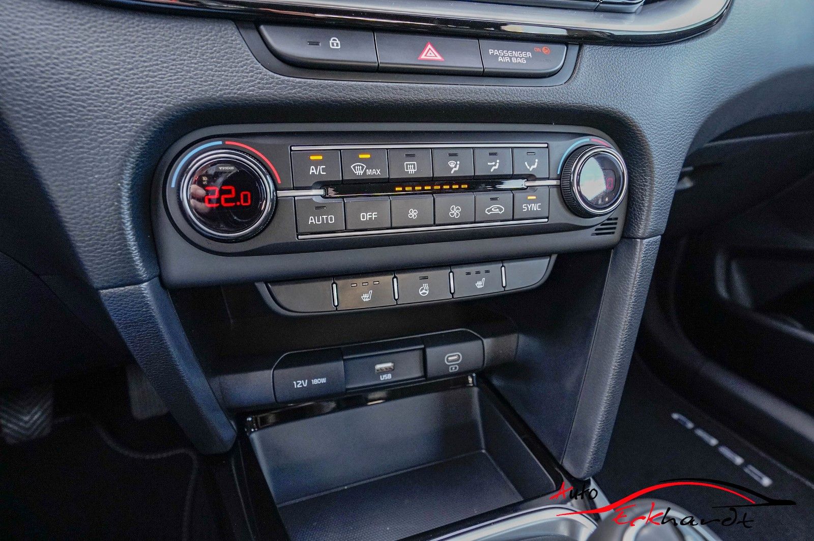 Kia Ceed Vision - Samsaru's Car Outlet